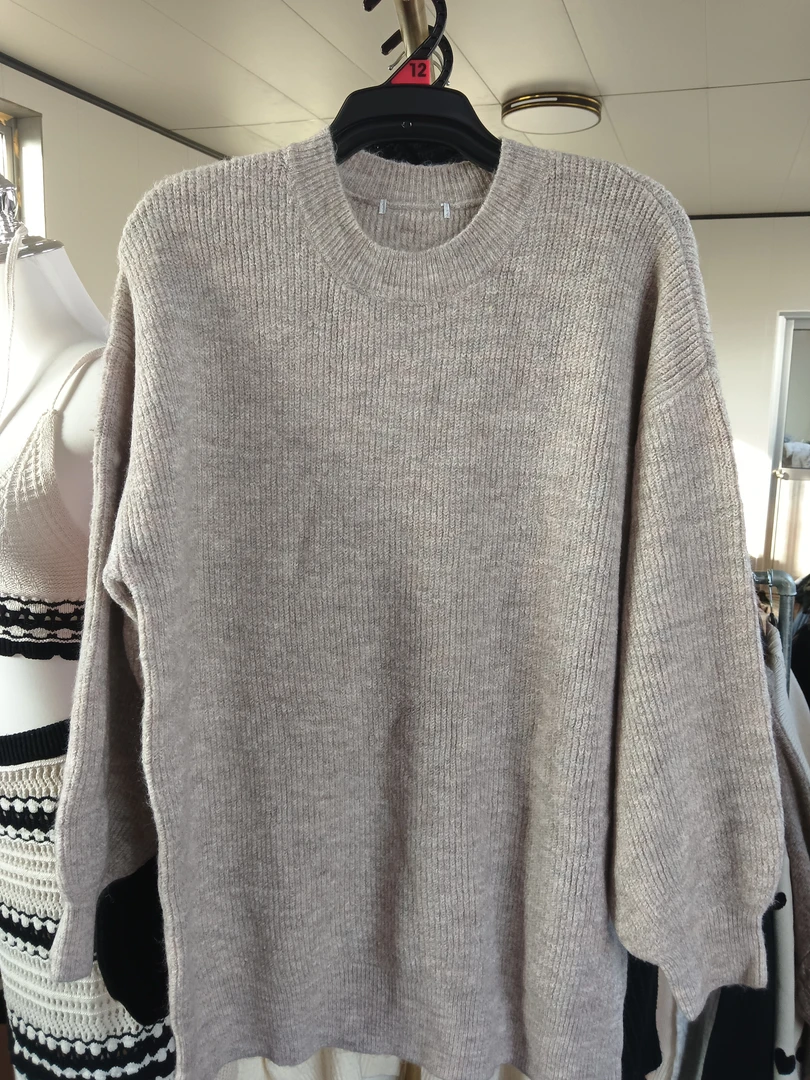 出口日日韩，圆领女毛衫