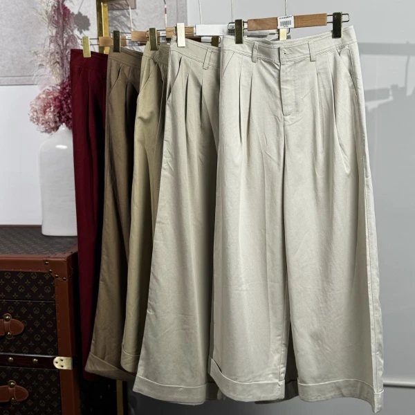 秋季上新~时尚简约纯色莱赛尔亲肤棉设计款休闲裤 K8360