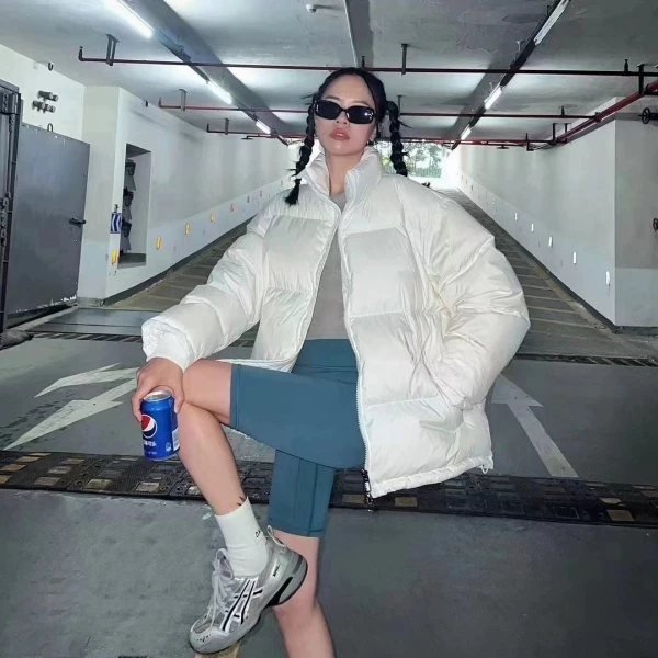 时尚简约保暖设计款白鸭羽绒服 W3699