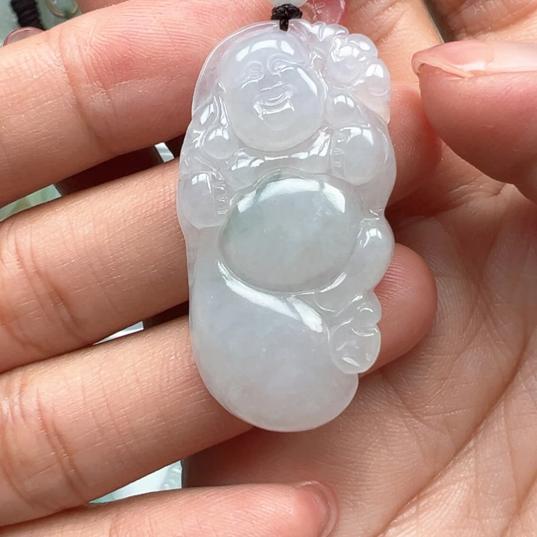 翡翠颈饰未镶嵌布袋佛