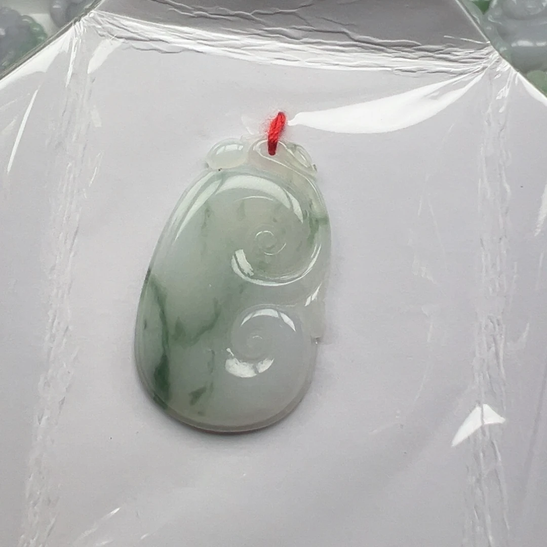 翡翠颈饰未镶嵌如意