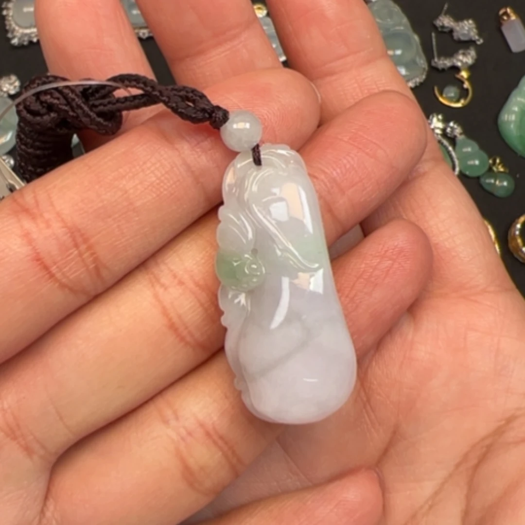 【闪购商品】翡翠颈饰未镶嵌