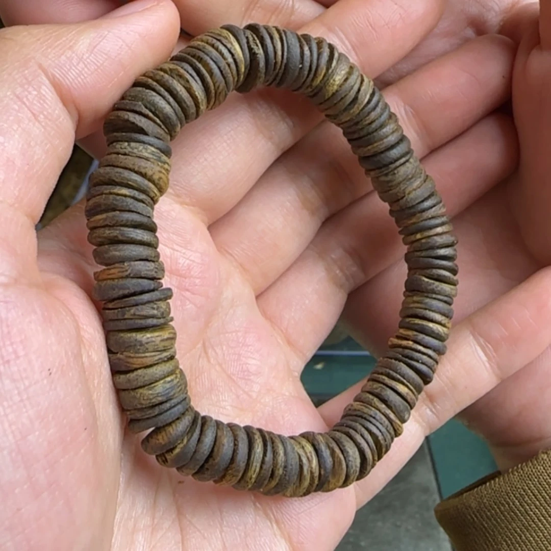 【闪购商品】沉香手串鲵**瑞单圈药片珠卡1.0重12克