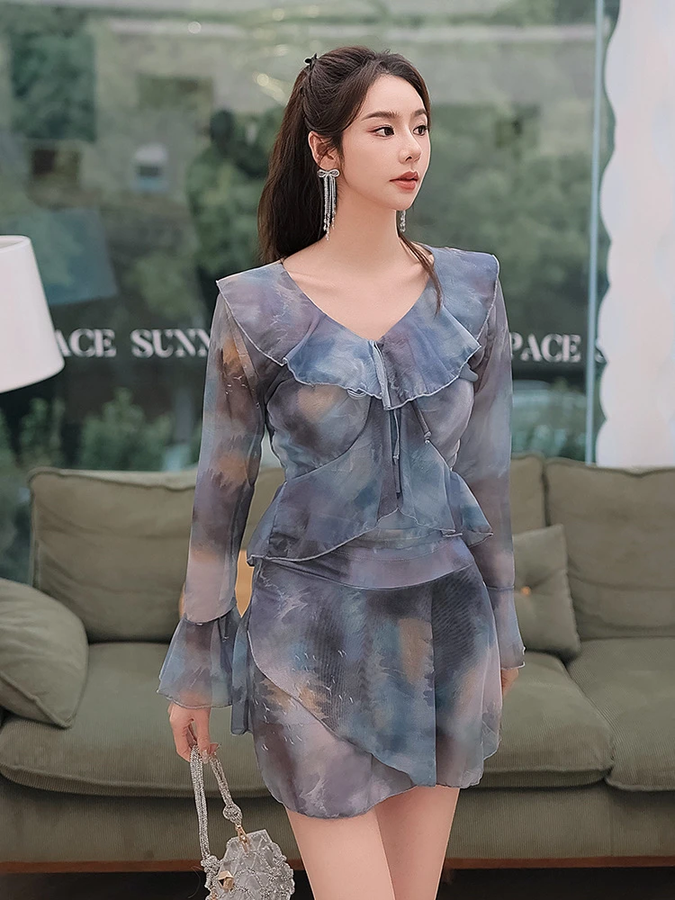 2024新款分体三件套泳衣女士高级感遮肚显瘦微胖女孩大码度假温泉