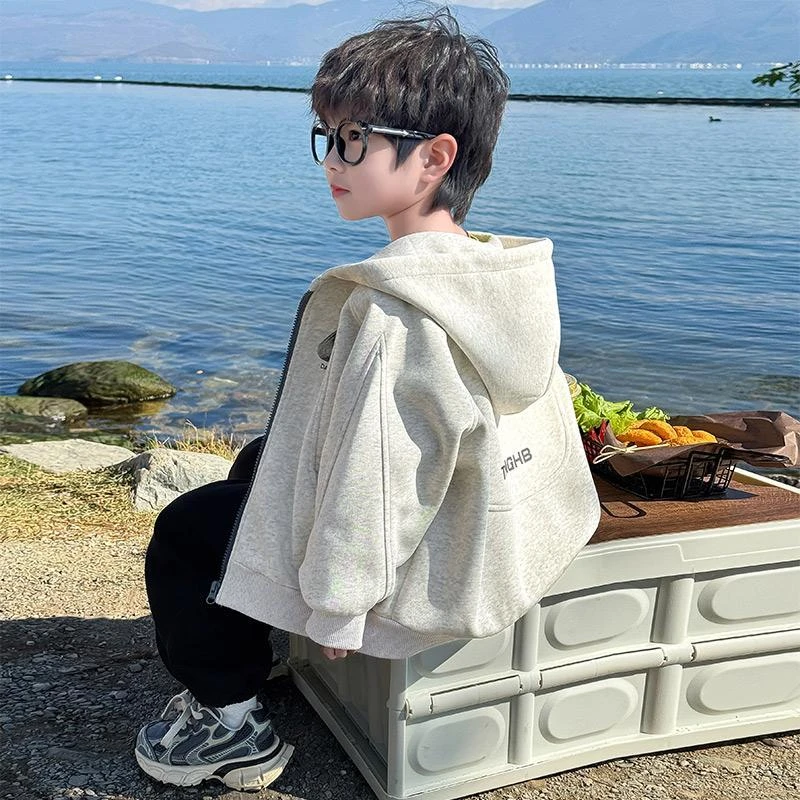 男童外套秋装25新款儿童春秋款连帽卫衣拉链开衫休闲宽松男孩洋气
