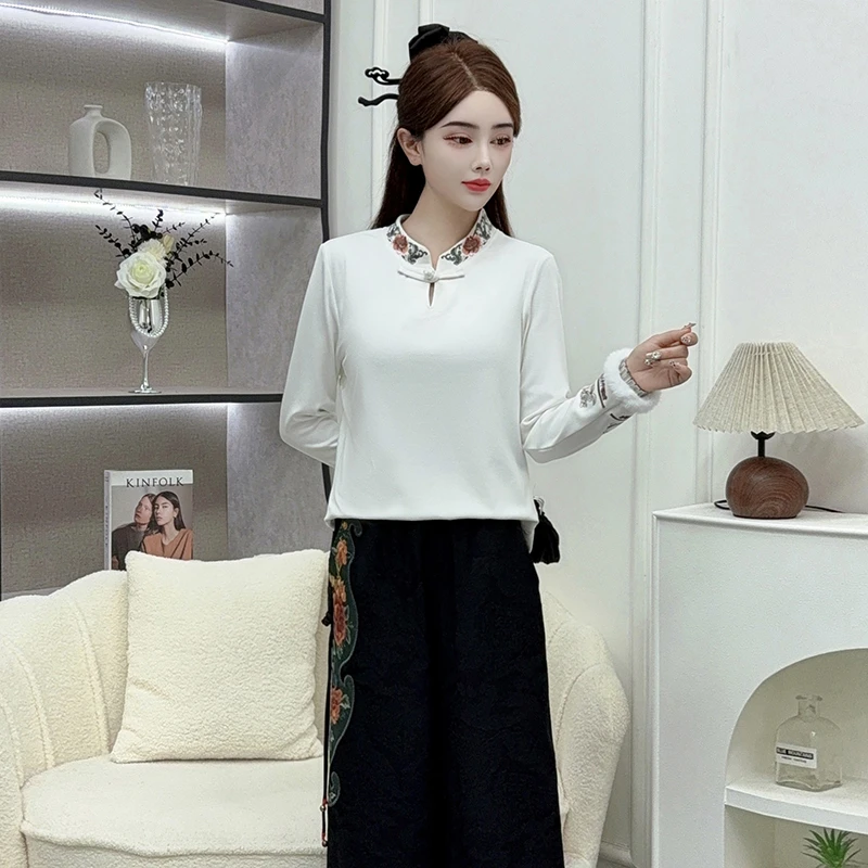 2024秋冬新款新中式加绒加厚保暖T恤民族风刺绣纯色打底衫上衣女