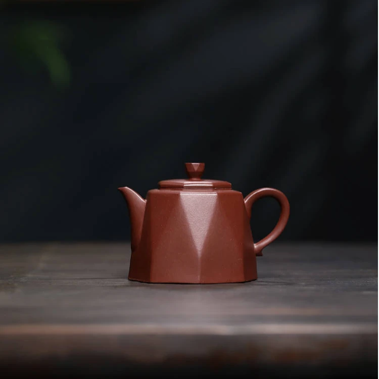 宜兴紫砂壶纯手工电窑烧制出水暴爽手工刻绘紫泥龙血砂八方钻石