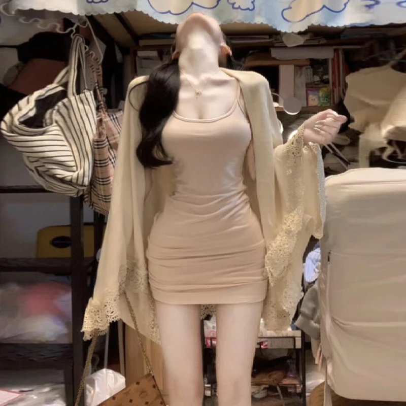 纯欲风性感辣妹修身大衣内搭打底连衣裙子女秋冬款2025新款包臀裙