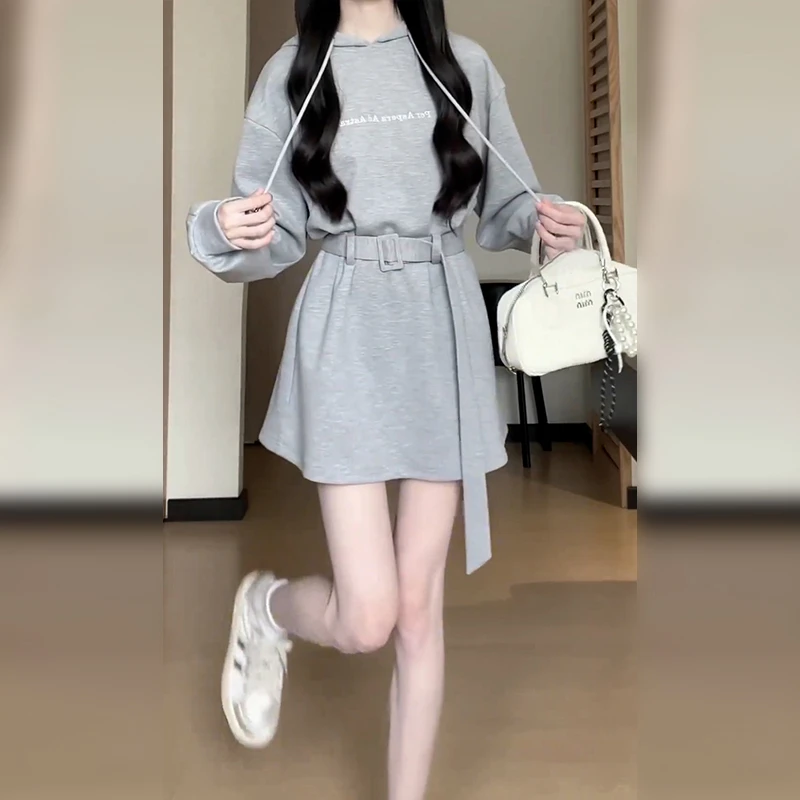 美式复古灰色连帽卫衣裙女秋季新款显瘦小个子a字长袖连衣裙5707