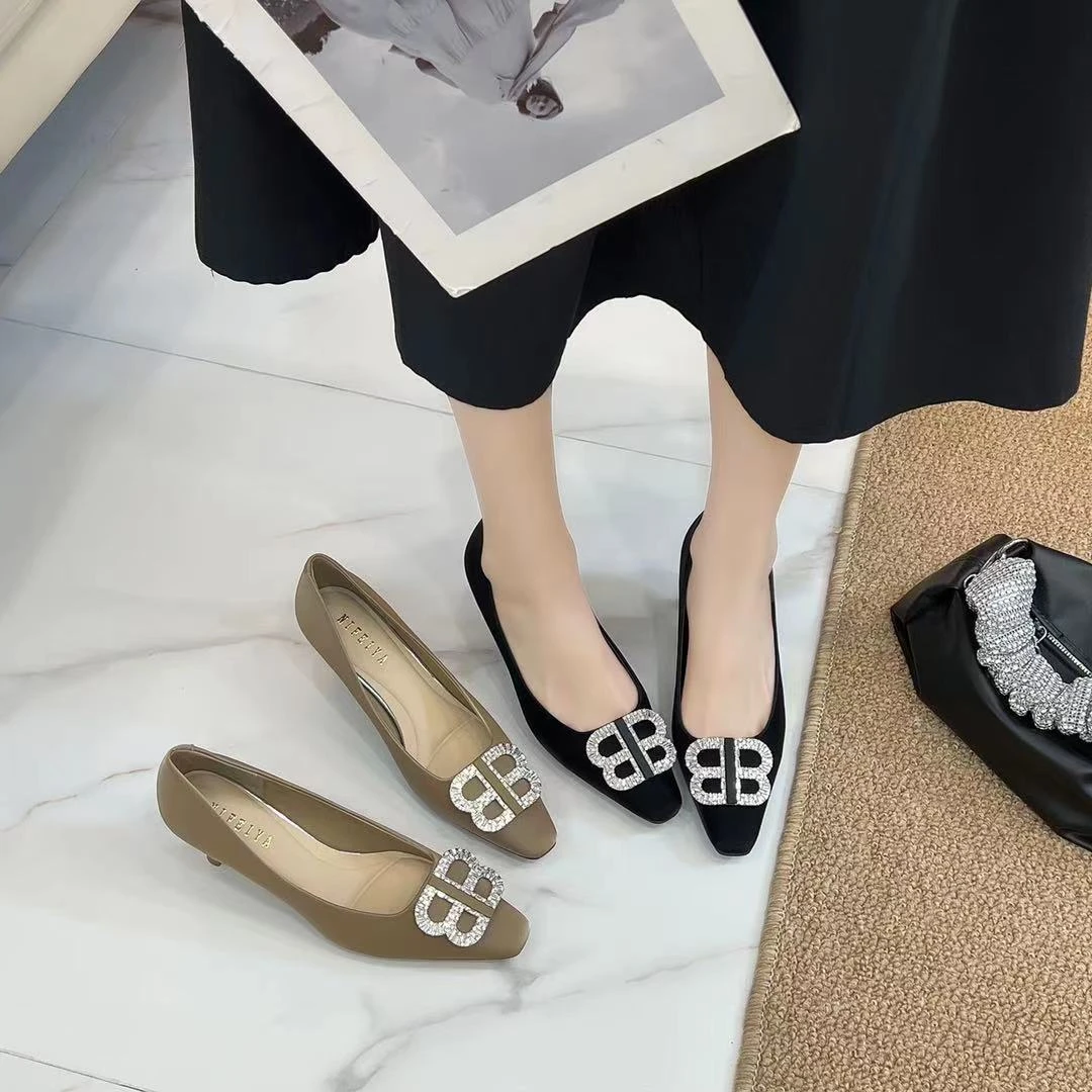 3公分春季新款时尚浅口瓢鞋舒适尖头休闲小香风细跟高跟鞋312-5