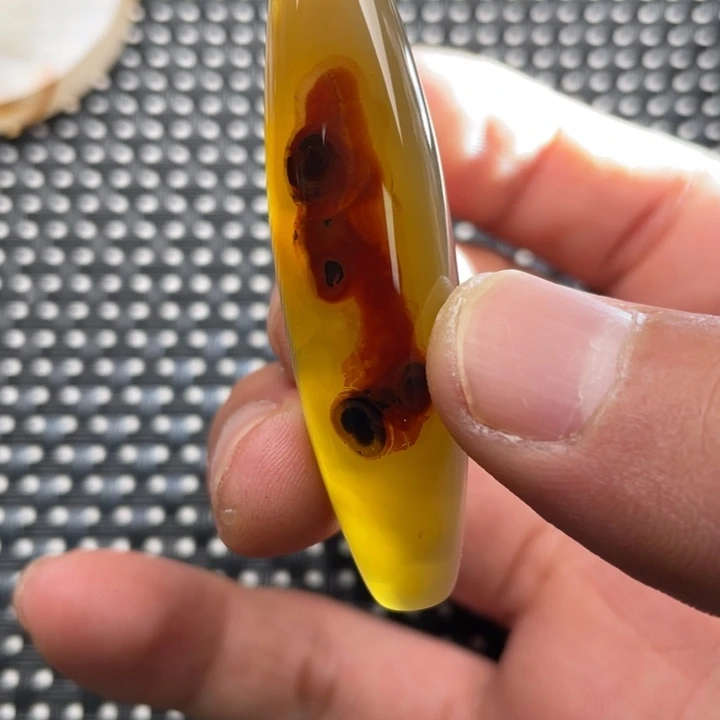 玛瑙/玉髓颈饰未镶嵌不**帝