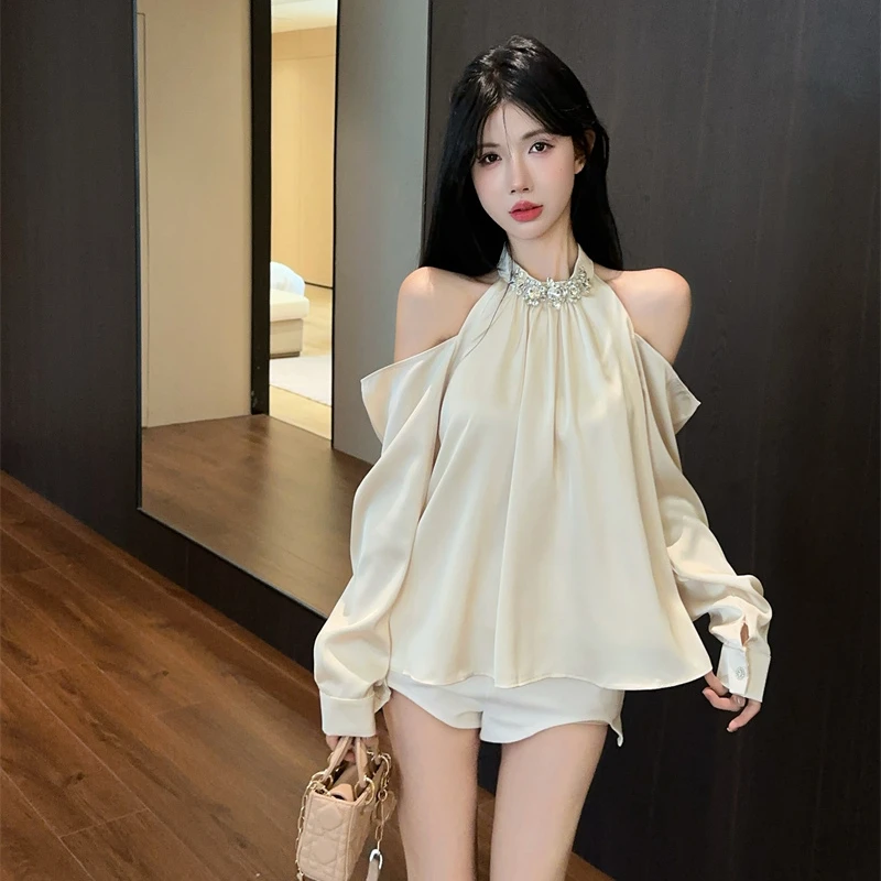 纯欲轻奢高级感重工镶钻挂脖露肩衬衫女秋冬新款百搭宽松气质上衣