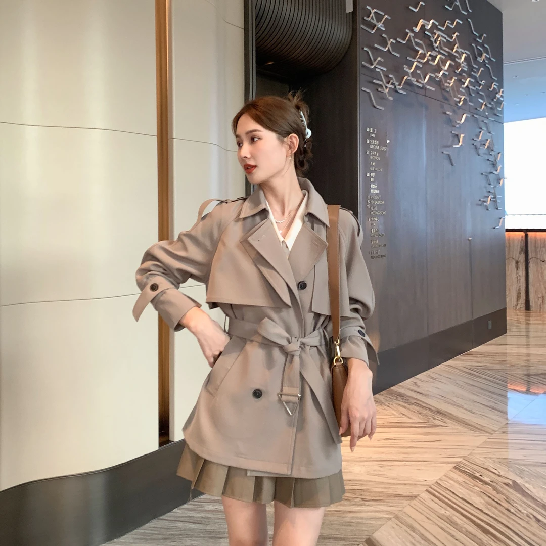 Candy Cloud清【深秋】商场品质后背设计短款风衣外套FY65/3