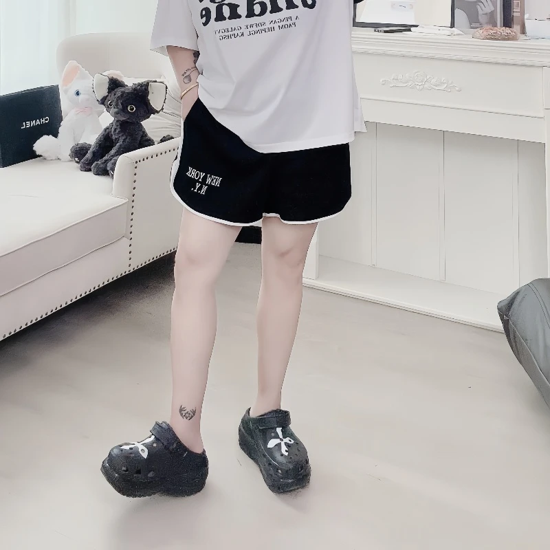 断码捡漏~~少女心事 / 活力满满的运动短裤9922花契夏季新款200斤
