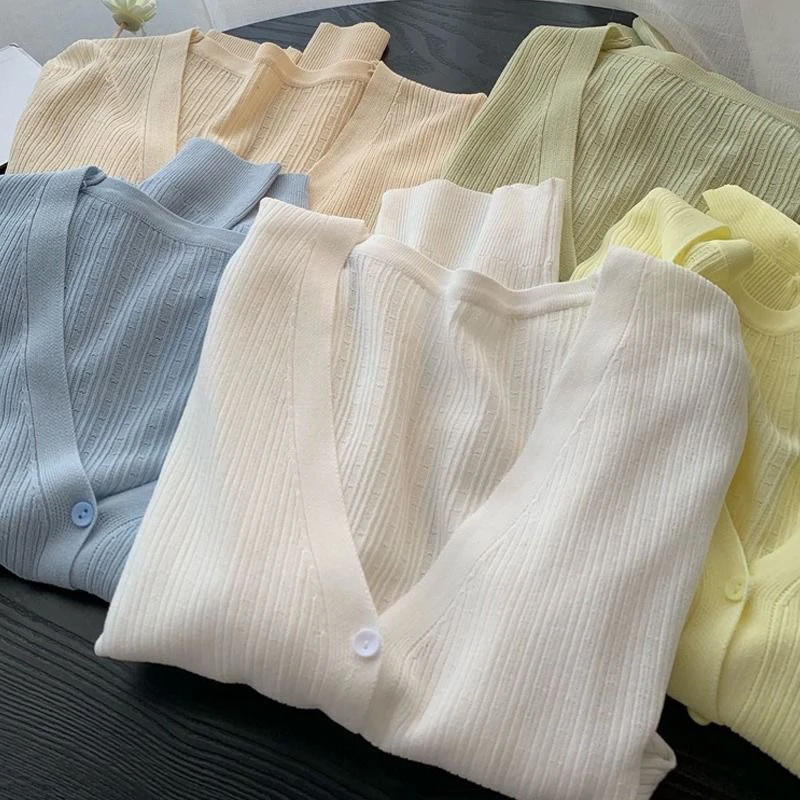 A120冰丝薄款开衫女防晒衫空调衫经典v领清新修身百搭针织小披肩