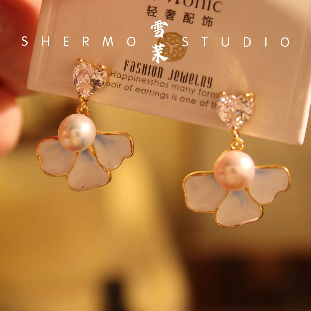 铜合金耳饰 M0009法★【鱼尾】Hedy 赫蒂 幻彩蓝流沙耳钉