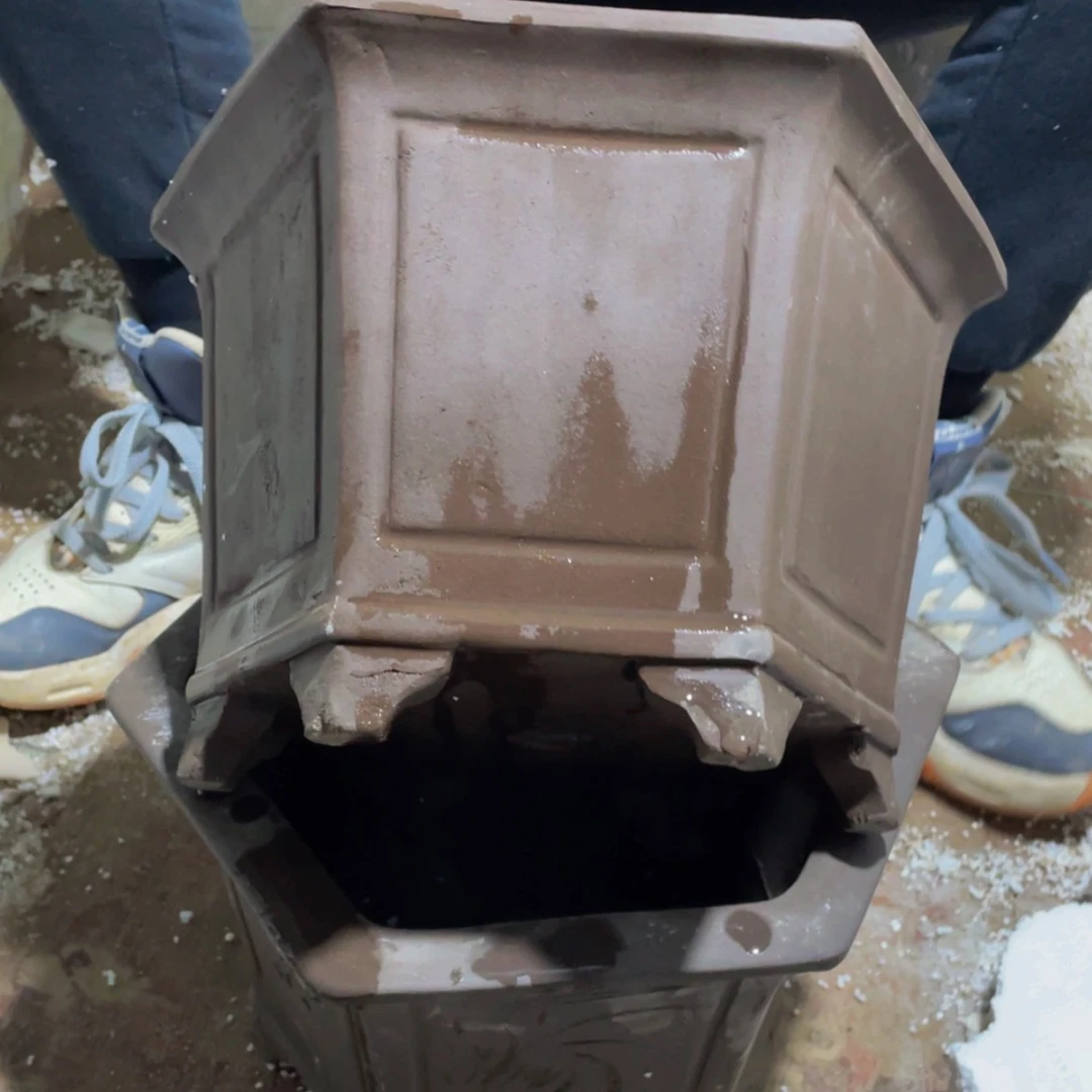 【闪购商品】紫砂花盆口25 21高16瑕疵