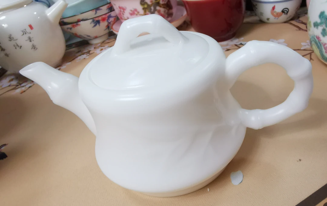 竹子雕花羊脂白玉中等茶壶