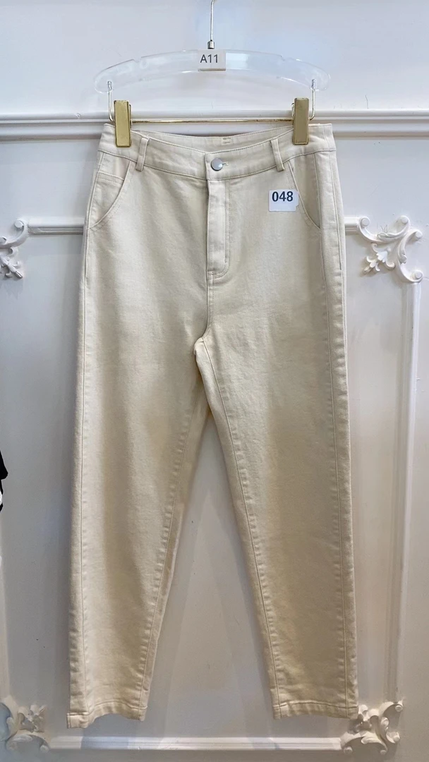 新款超弹高腰显瘦直筒杏色牛仔裤666211