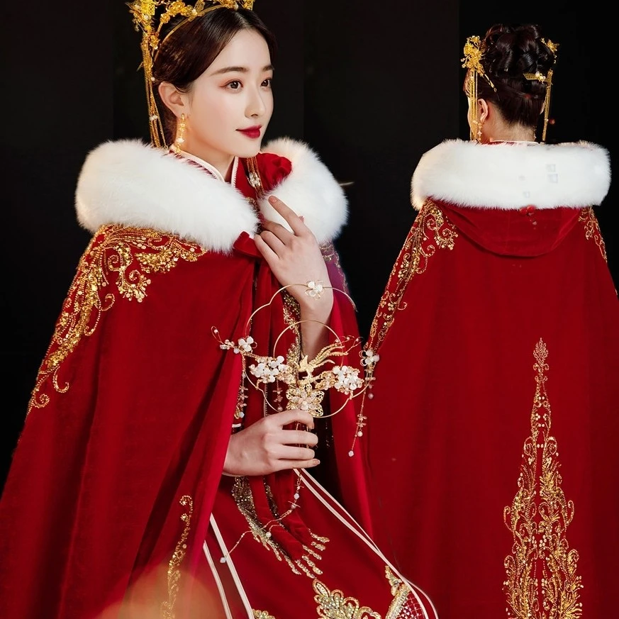 秀禾服披风斗篷新娘2023年冬季披肩加厚保暖毛领丝绒长款结婚披风