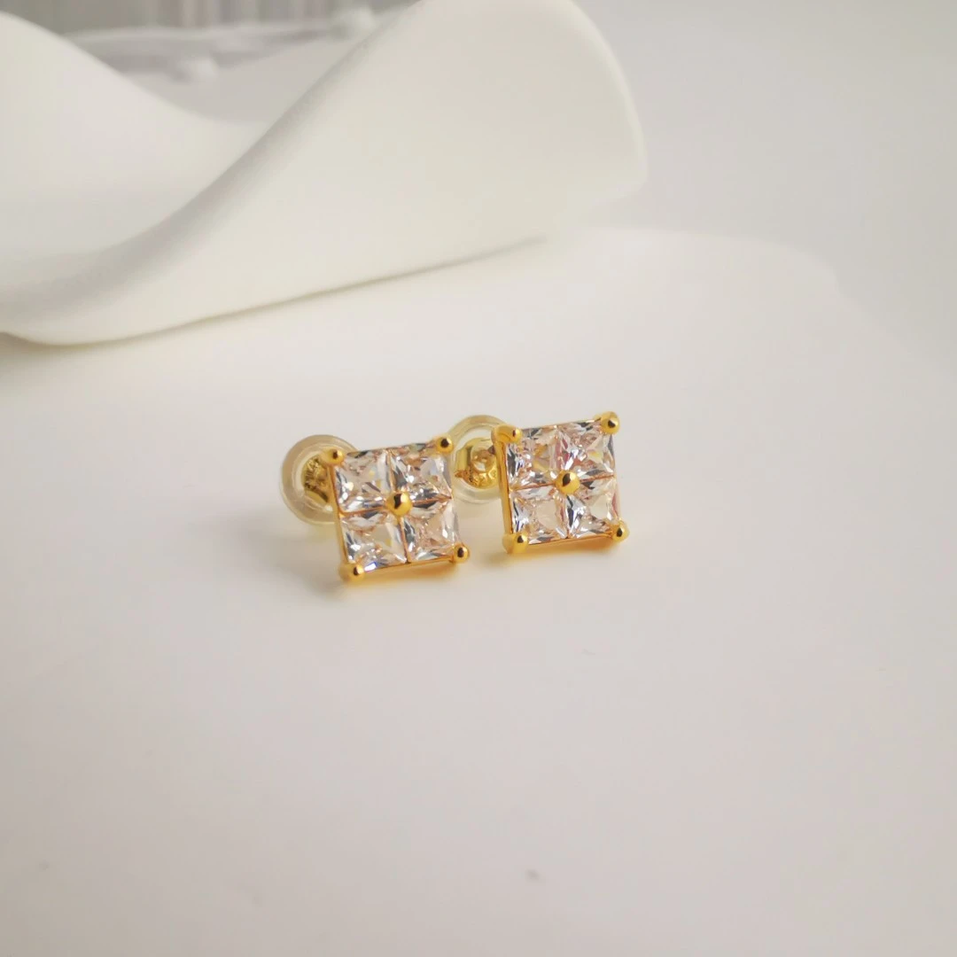 铜合金耳饰 轻奢设计师款耳钉~7539