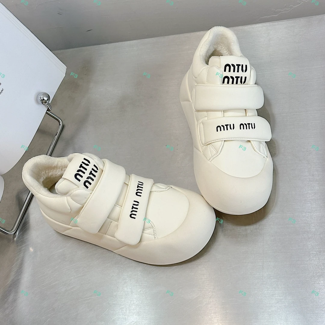 香港f3冬季爆款厚底加绒圆头魔术贴可爱型休闲鞋87152