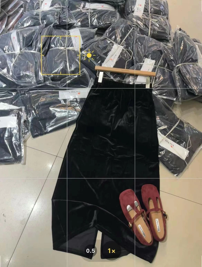 24年新款显瘦百搭秋冬丝绒半裙