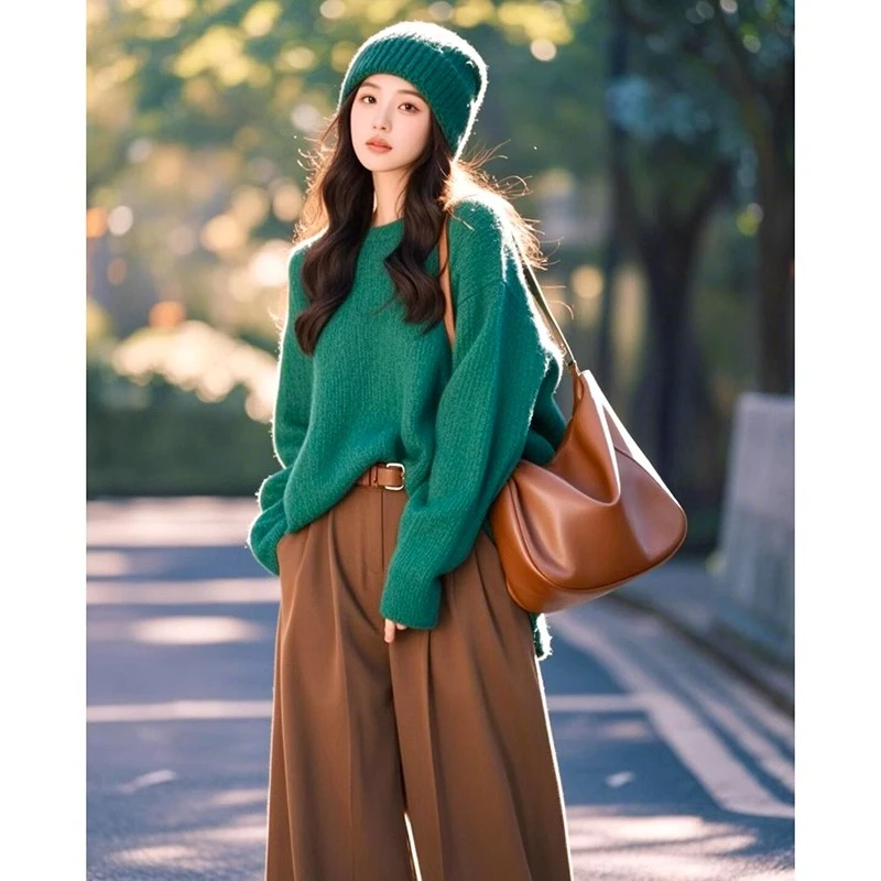 独特绝美小套装秋冬气质名媛高端绿色套头针织衫棕色阔腿裤两件套