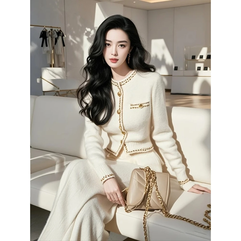冬季富家千金高级穿搭名媛气质高端小香风毛衣小网红洋气炸街女装