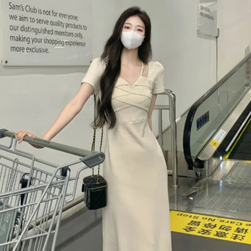 【筱安】挂脖垂坠感修身方领连衣裙女夏新收腰显瘦遮肉气质长裙6888