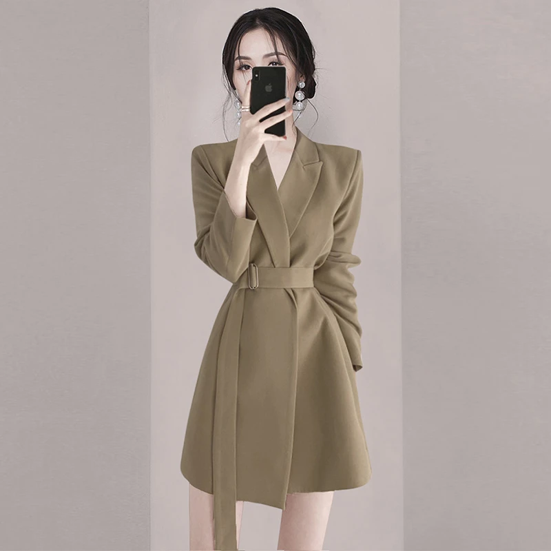 【送腰带】2025春高级感西装外套新款女装显高时尚收腰连衣裙子7730