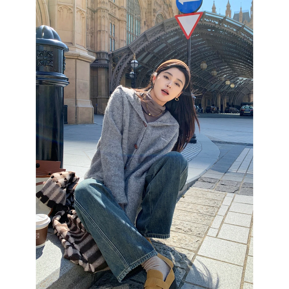 QC李潇洒微胖复古灰色牛角扣连帽针织毛衣宽松显瘦外套XS410Z63