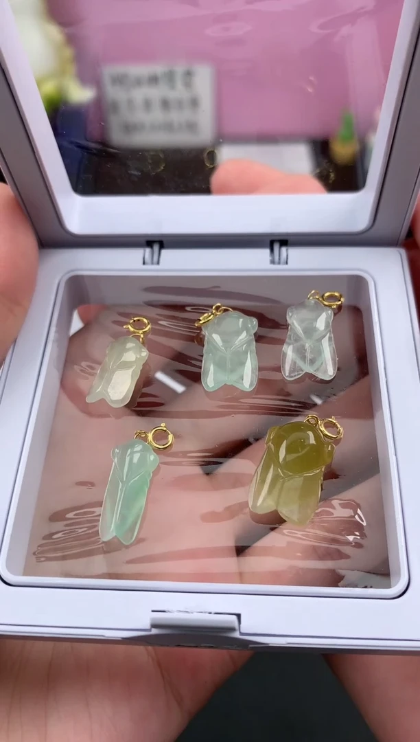 【闪购商品】定制翡翠18K金镶嵌多样性商品随机发货*1