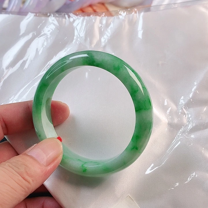 翡翠手镯未镶嵌8053，bbbb