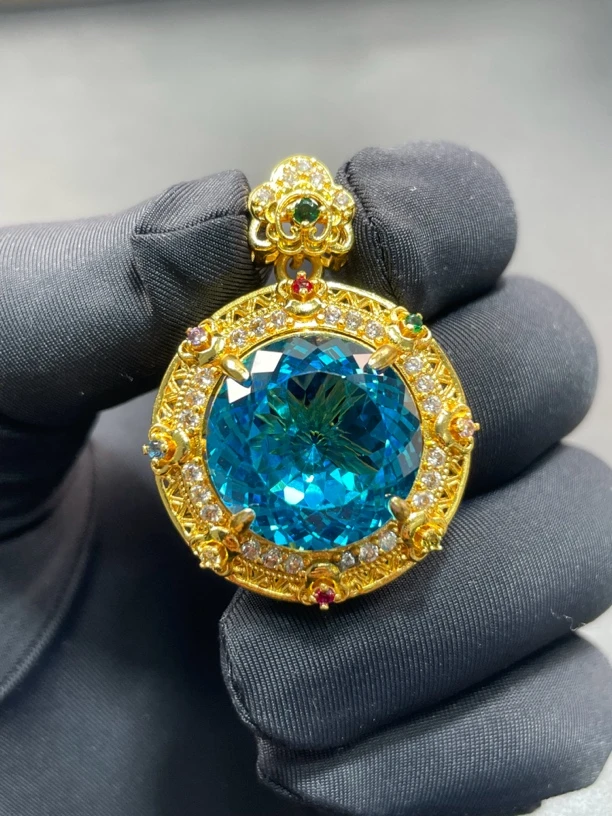 赠运费险＋证书  大克拉收藏级海蓝宝石吊坠G99