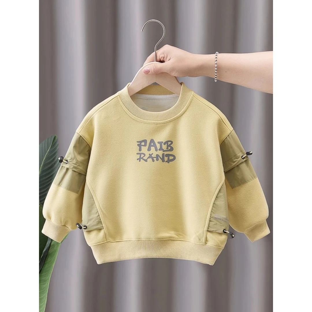 巴拉扣扣男童春秋季卫衣2025新款儿童春季酷帅百搭长袖T男孩潮牌