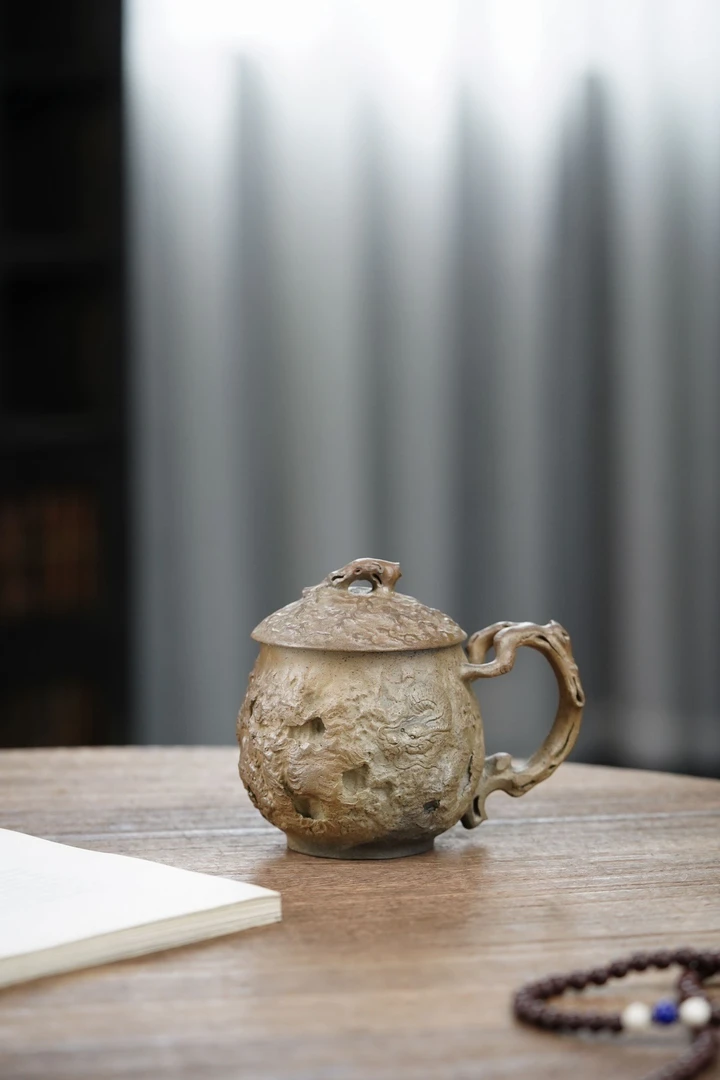 隐龙供春盖杯 200cc 段泥柴烧 高9口径6cm