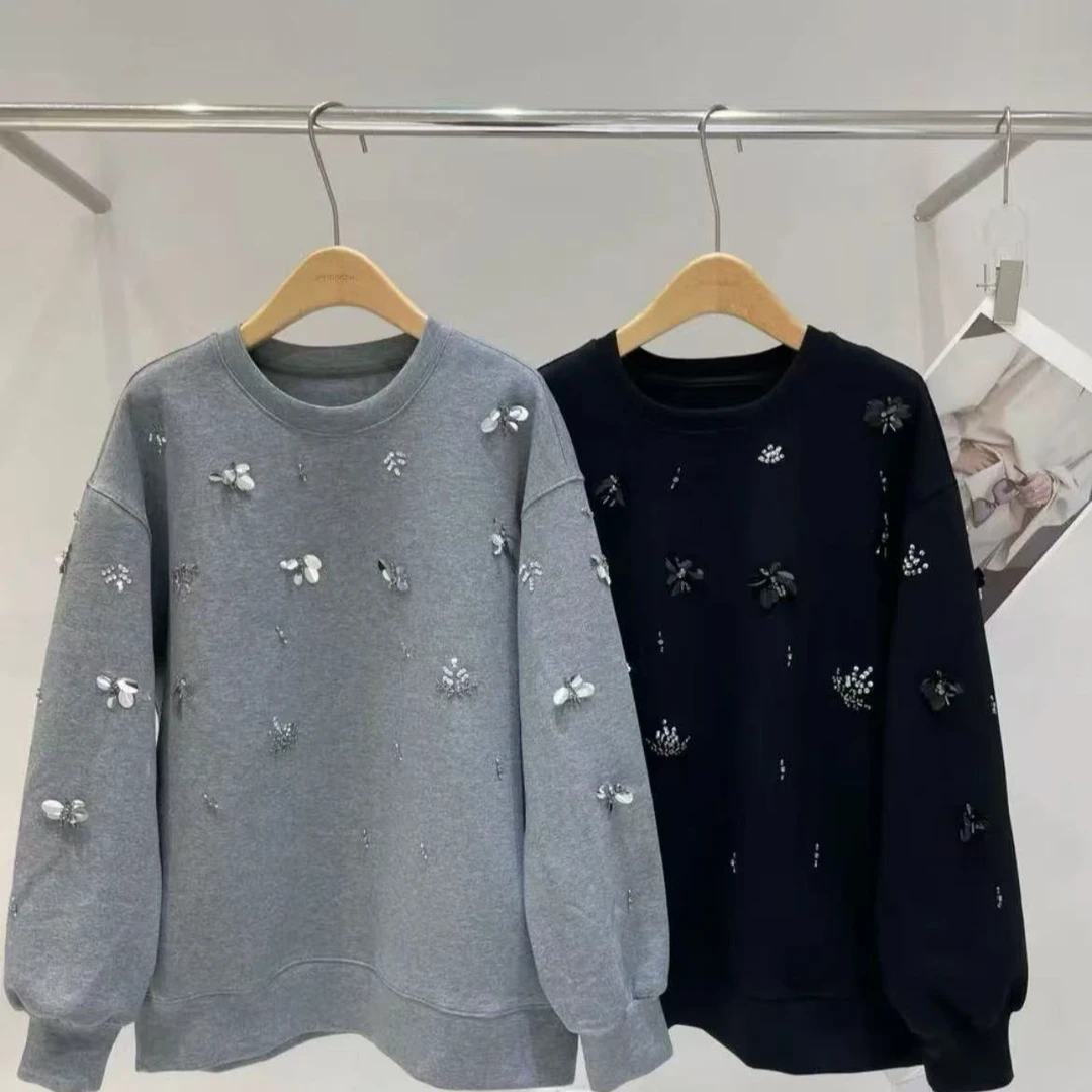 【娜娜推荐】1063潮牌设计师冬季上新简约纯色带钻拼接花朵卫衣