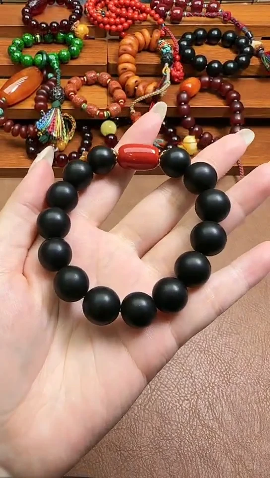 【闪购商品】蜜蜡手串未镶嵌手串002