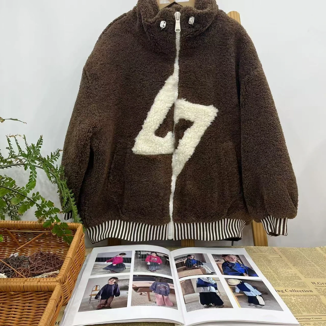 6082  秋冬中大童外套  B