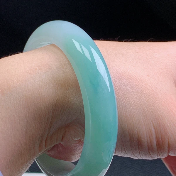 61圈天然翡翠A货老坑冰种湖水绿正圈手镯049绿色冰透翡翠色平安镯