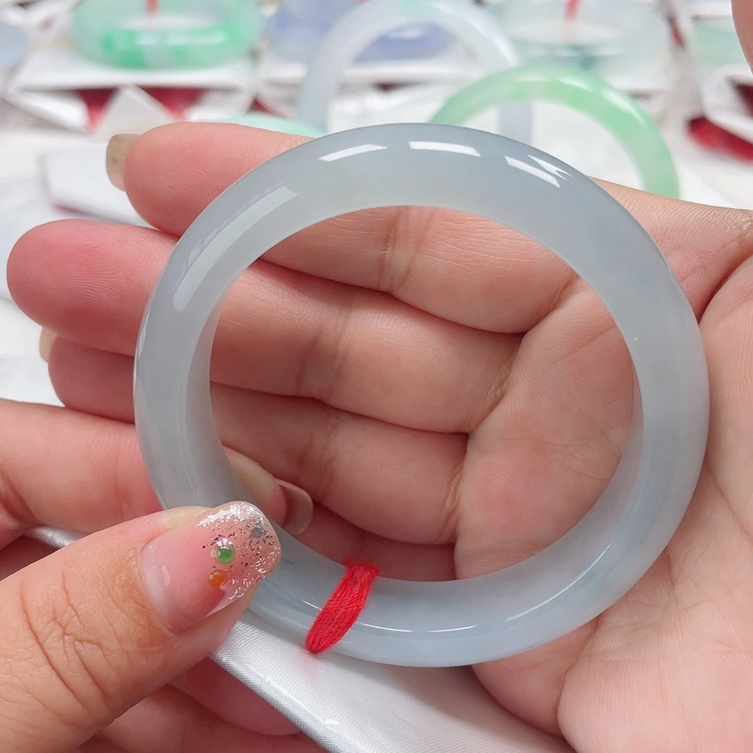 翡翠手镯未镶嵌缅甸翡翠手镯56圈