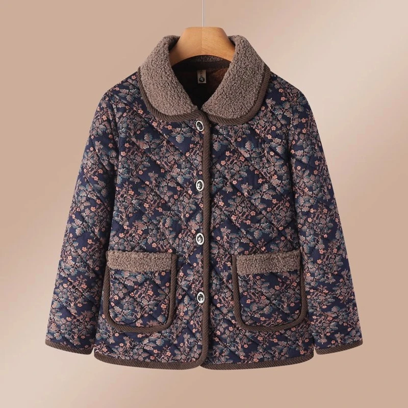 女装穿搭2025年气质短款妈妈装洋气春装加绒老年人加厚保暖棉衣