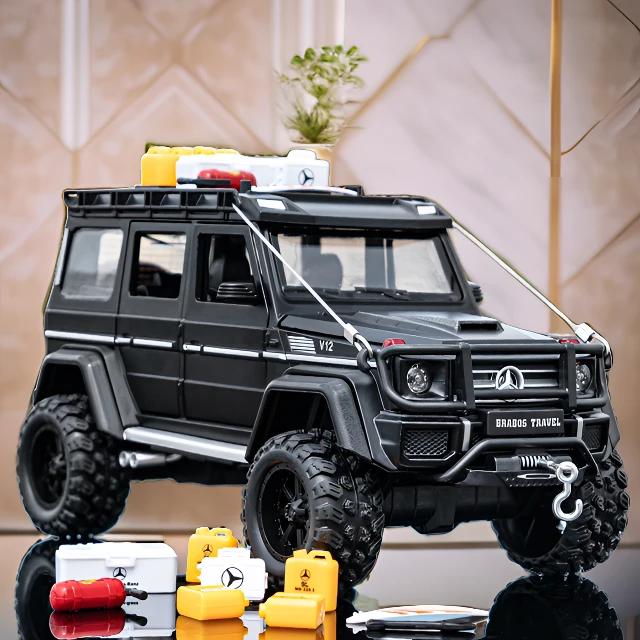 1/24奔驰G550-4X4改装版仿真合金声光回力儿童玩具汽车模型