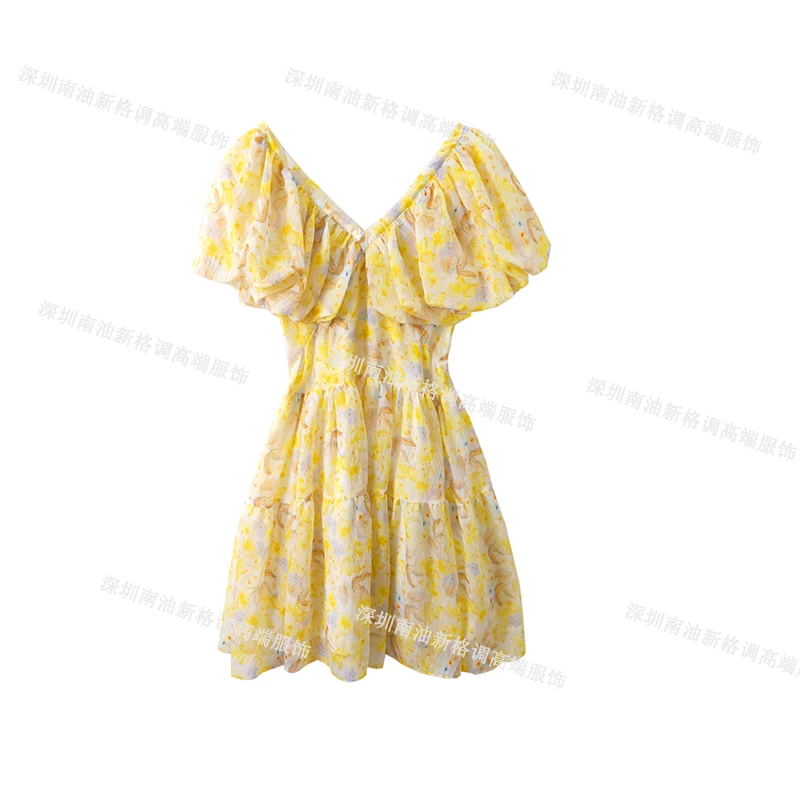 【天香美人】V领泡泡褶皱减龄显瘦连衣裙女装碎花气质夏季4398084