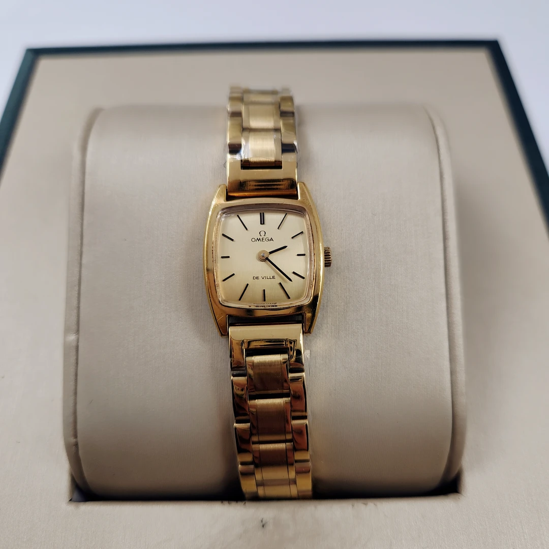 95新 Omega/欧米茄 手动机械腕表20mm/公价28999/WH5072