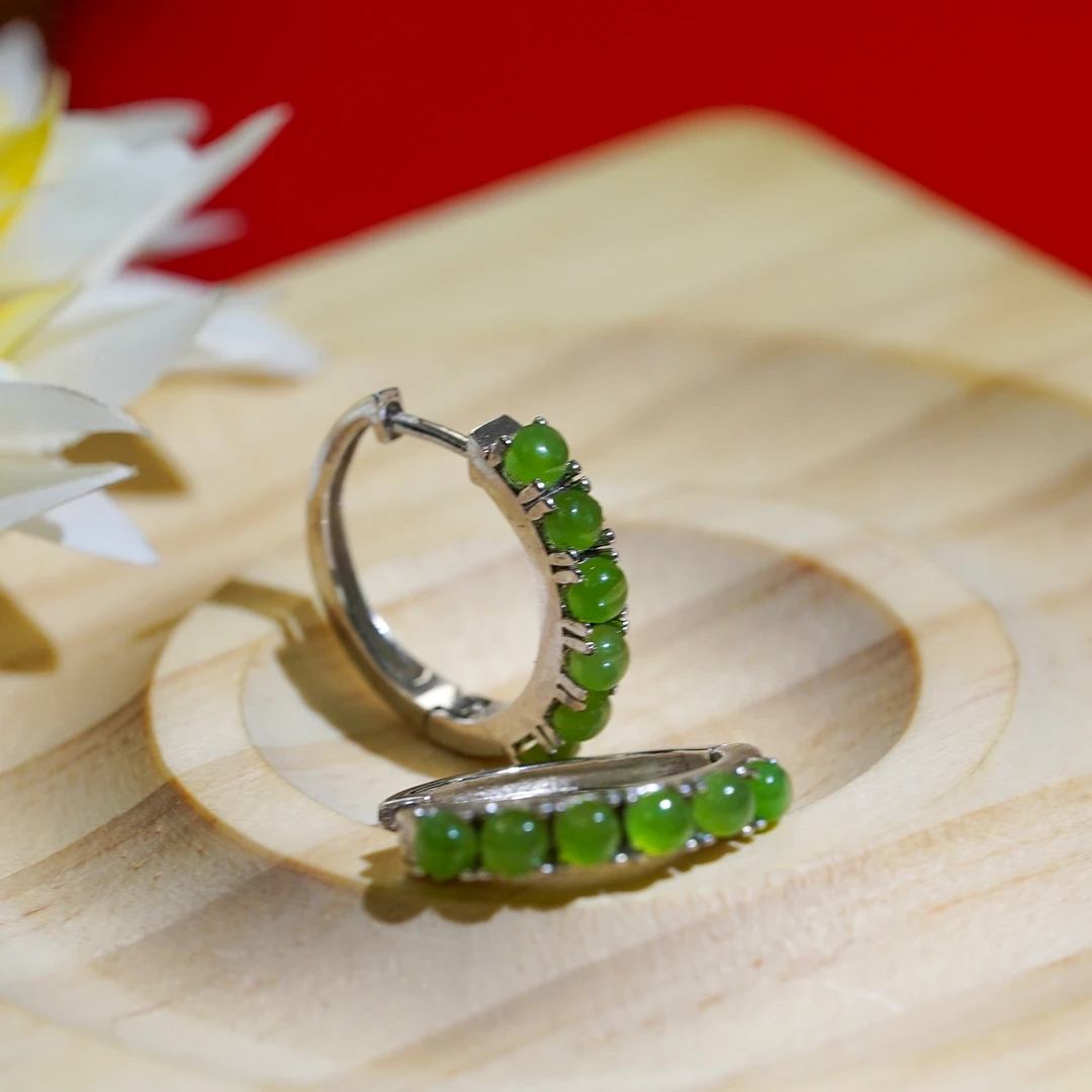 【巴基斯坦】0406-CP5 925银镶嵌天然和田玉碧玉耳钉精致轻奢款