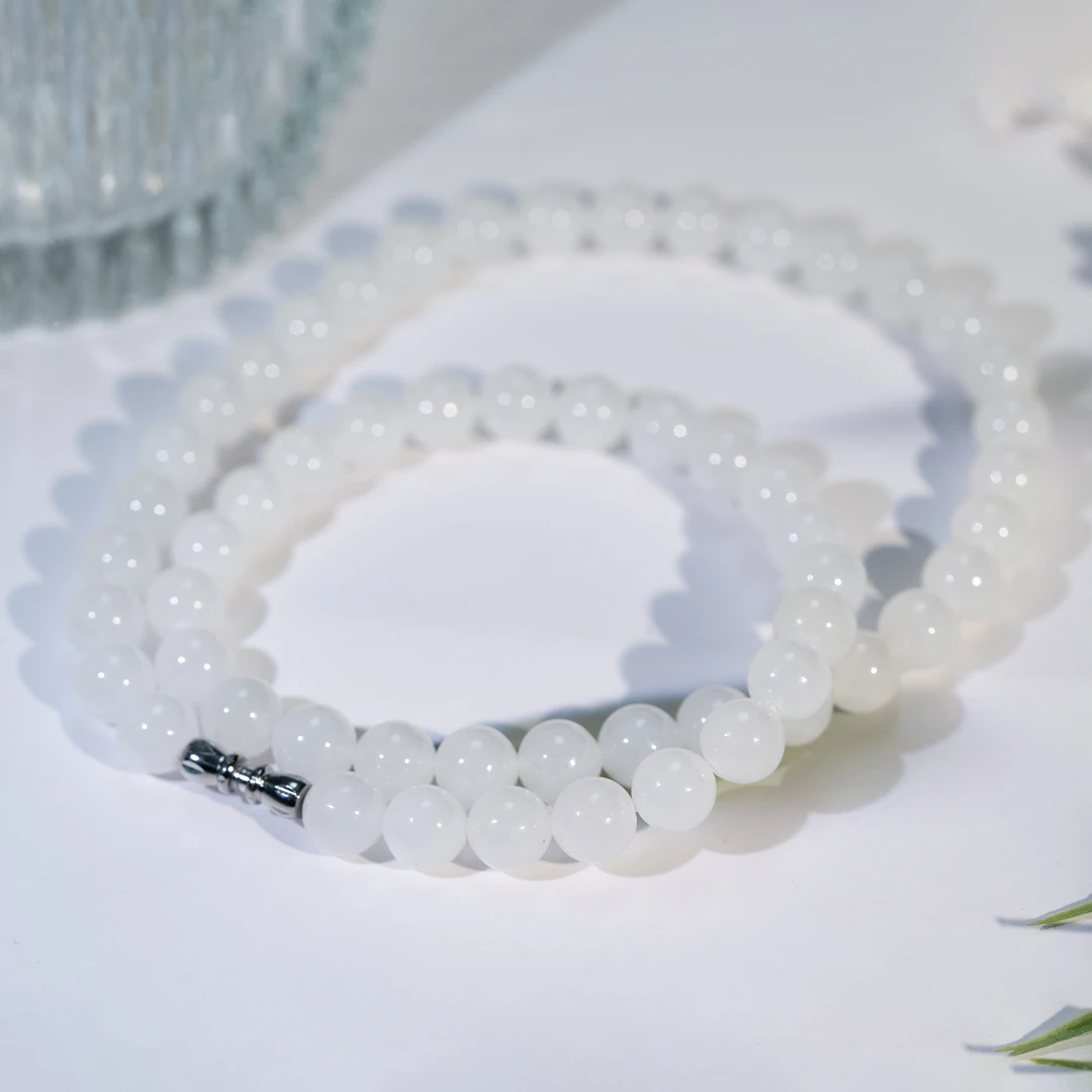 【巴基斯坦】Y0055天然和田玉白玉佛珠无黑点高品高透高净度8mm56颗