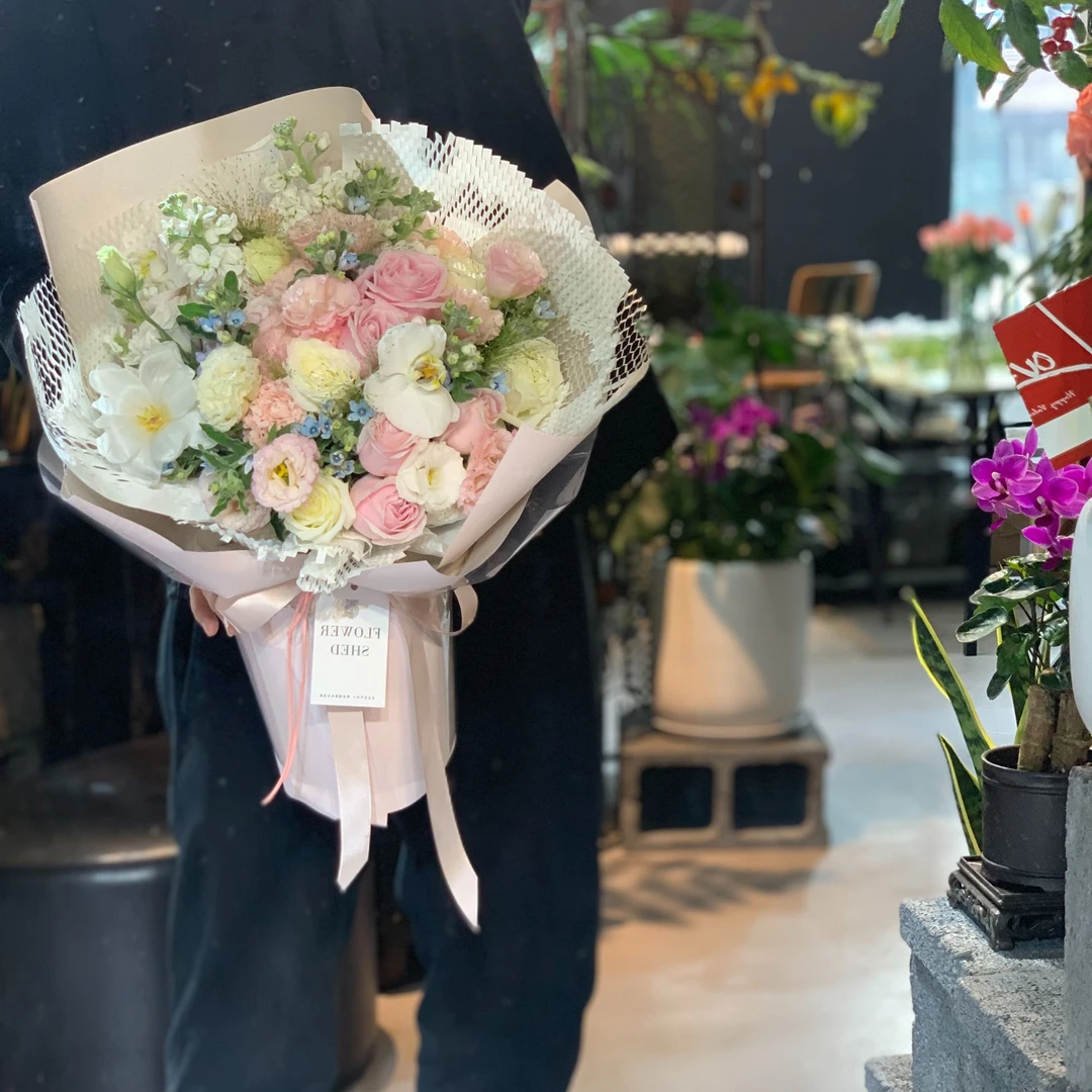 沈阳小雨花坊粉色系花束