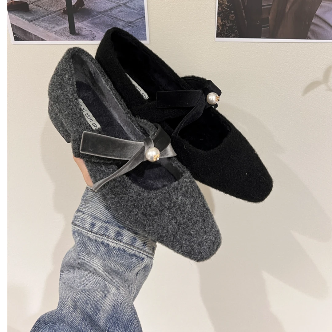 法式粗跟灰色单鞋配裙子晚晚鞋女鞋子2024秋冬季加绒玛丽珍毛毛鞋